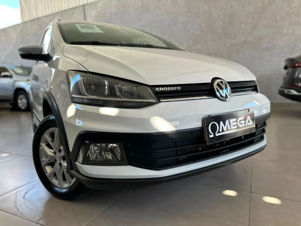 VW - VolksWagen CROSSFOX  1.6 T. Flex 16V 5p